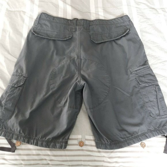 CSG Champs Sports Gear Cargo Mens Shorts Size 40 Gray Drawstring - Picture 2 of 4
